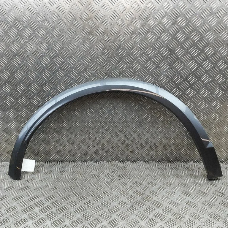 Spārna apdare (moldings) 5FF853818G