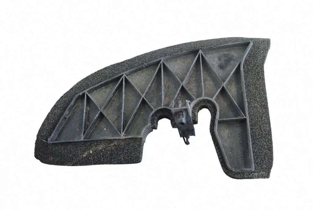 Fender trim (molding) 638A21KA0A