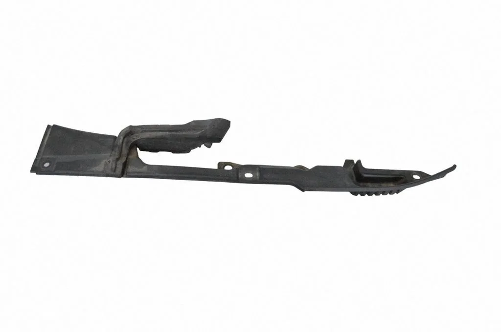 Fender trim (molding) – Volvo S90, V90 (2016-)