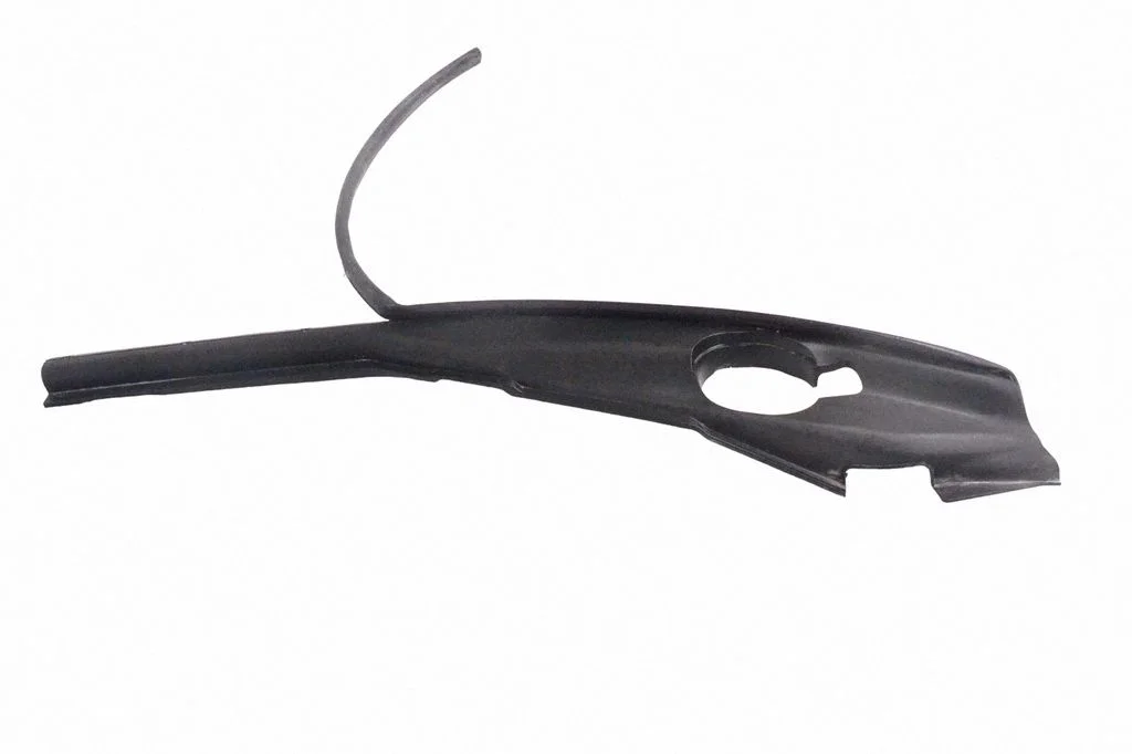 Fender trim (molding) 65821G4A0A