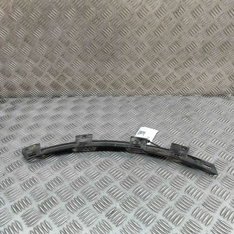 Poritiiva iluliist (molding) 4KE853588