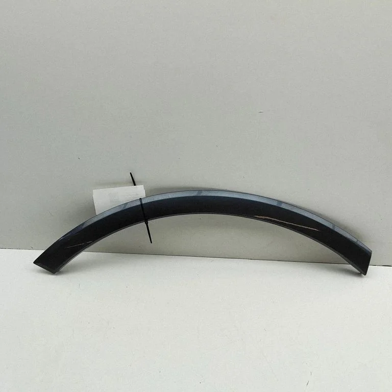 Fender trim (molding) 4M0853818E