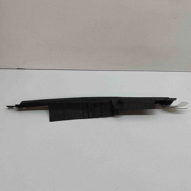 Fender trim (molding) – Ford Mondeo MK V (2014-)