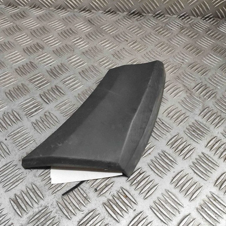 Spārna apdare (moldings) A9066904882