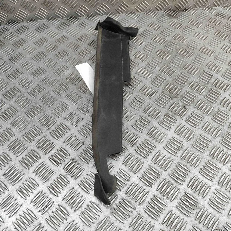 Fender trim (molding) 8V0821169D