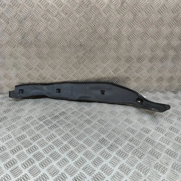Fender trim (molding) 7214653