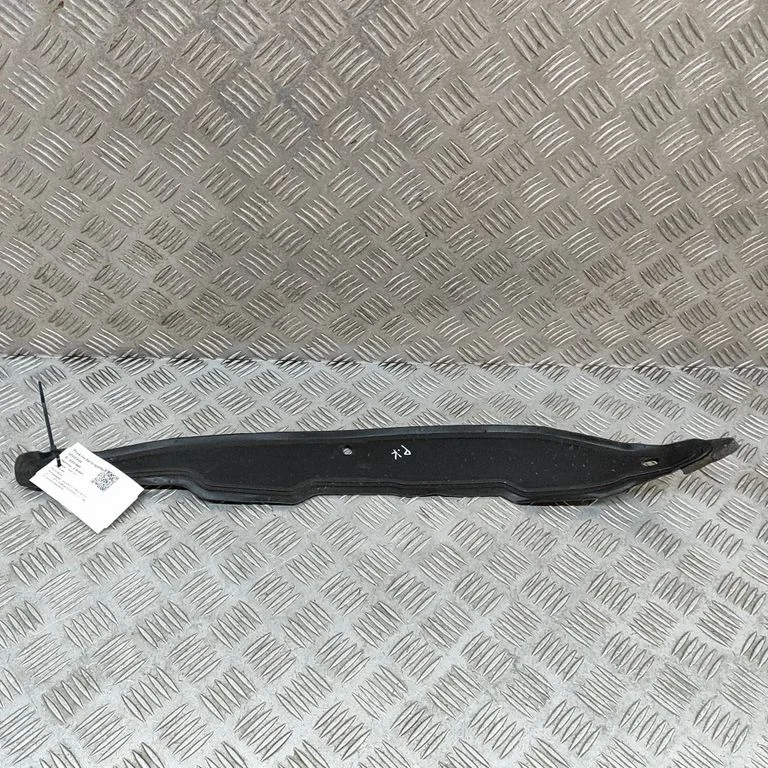 Fender trim (molding) 670001705