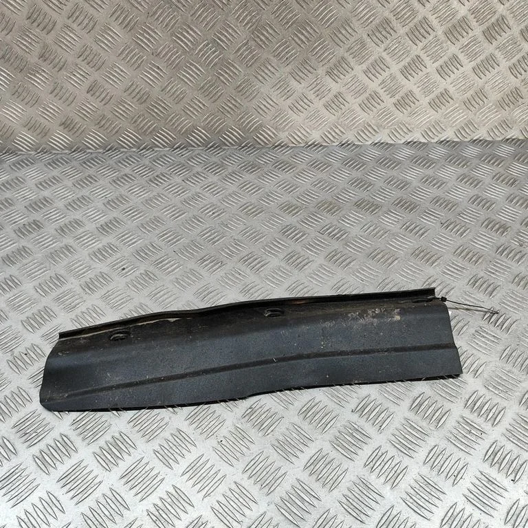 Fender trim (molding) DFR556916