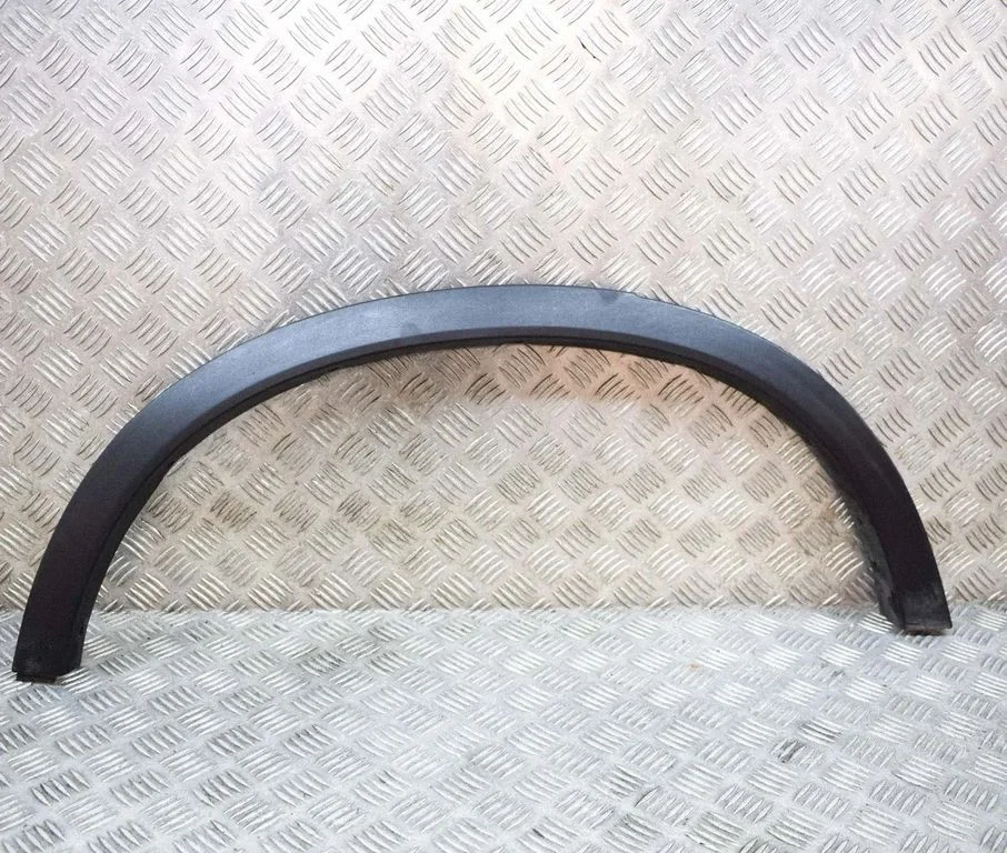 Spārna apdare (moldings) 7210084