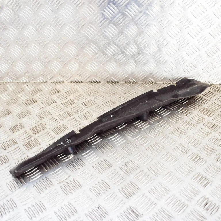 Poritiiva iluliist (molding) – Audi A4 Allroad B8 (2008-2016)