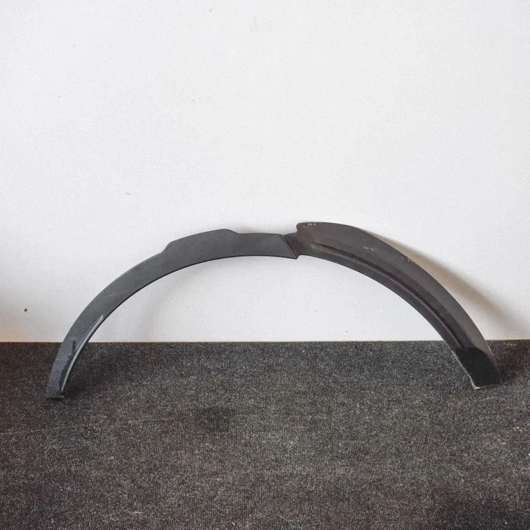 Fender trim (molding) BJ32290E22AH