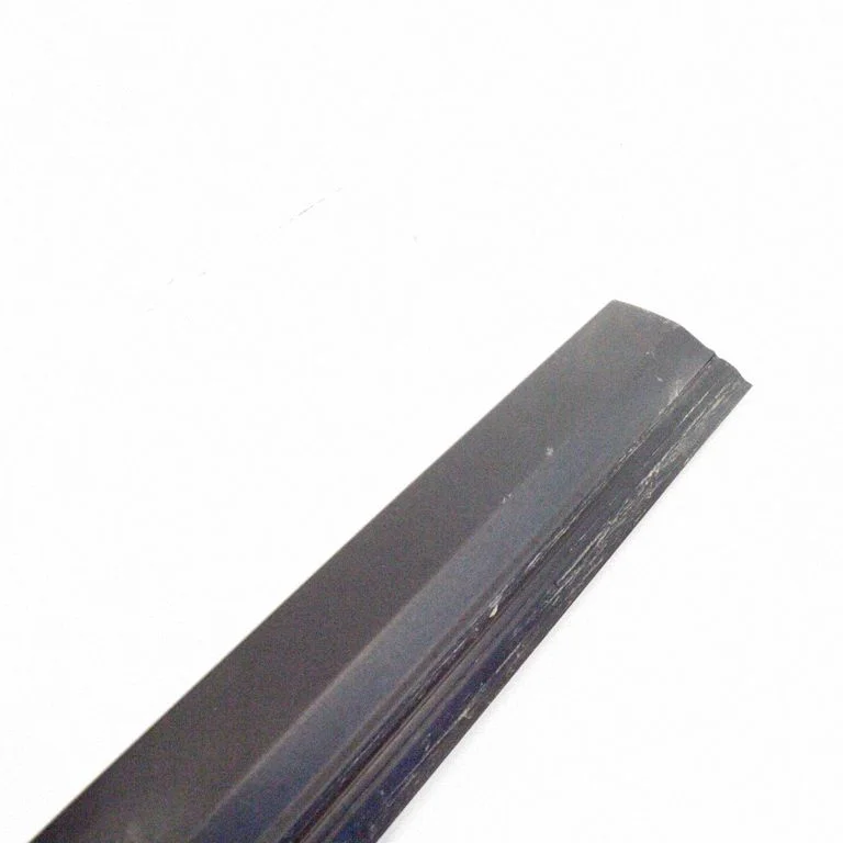 Poritiiva iluliist (molding) DGP000144
