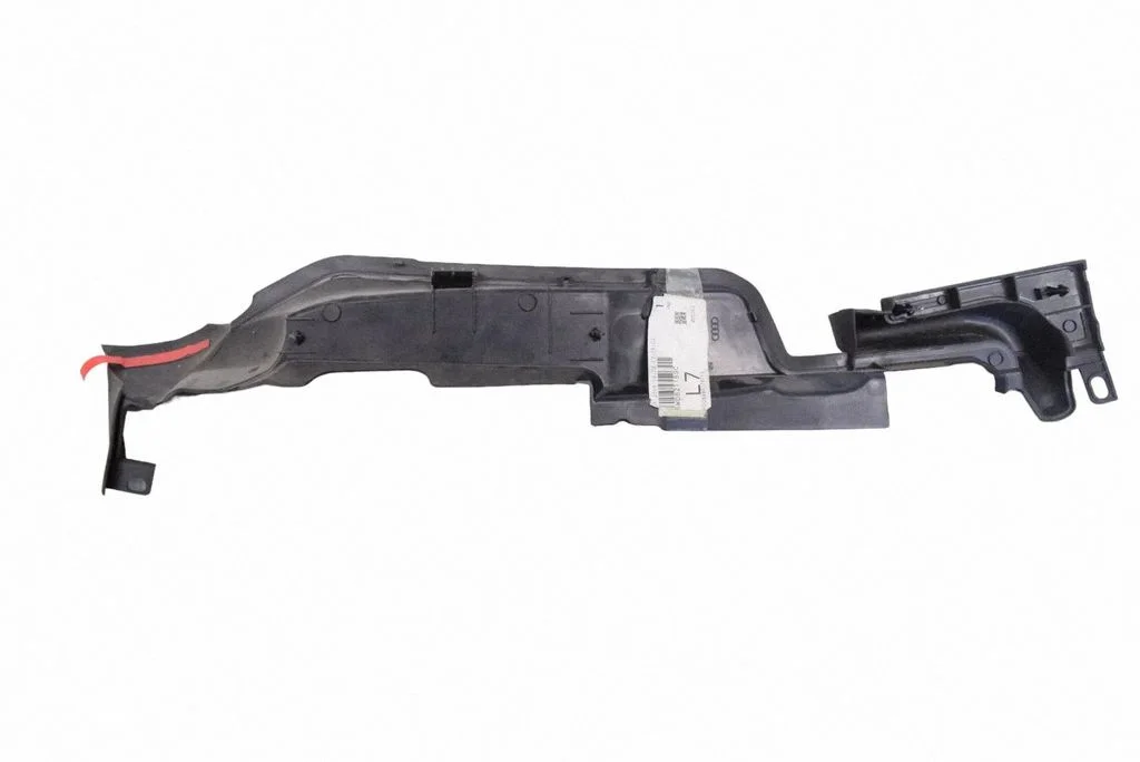 Poritiiva iluliist (molding) – Audi A4 S4 B9 (2015-2019)