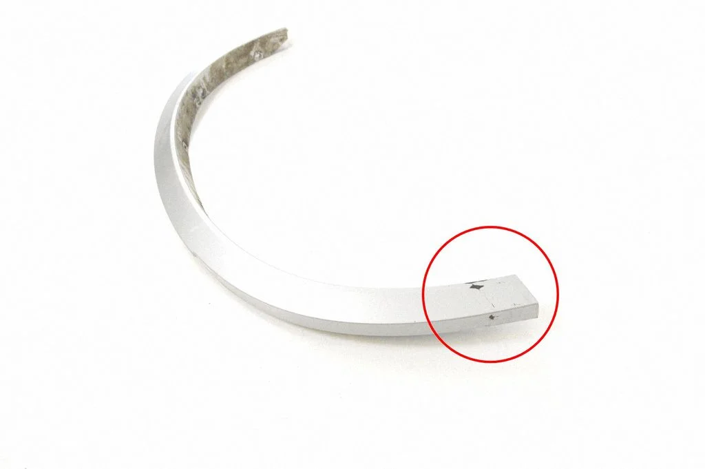 Poritiiva iluliist (molding) – BMW X4 F26 (2014-2017)