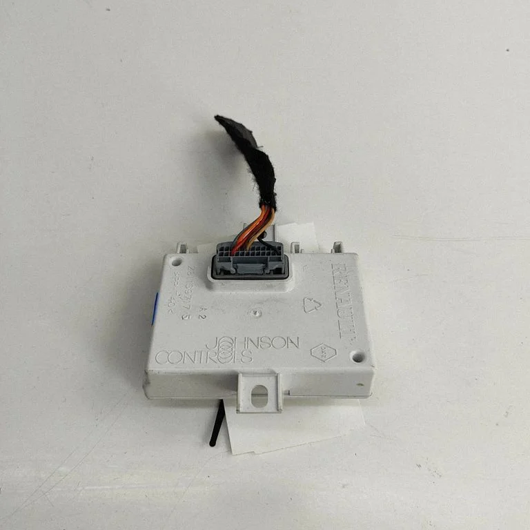 Navigācijas (GPS) vadības bloks 283467937R