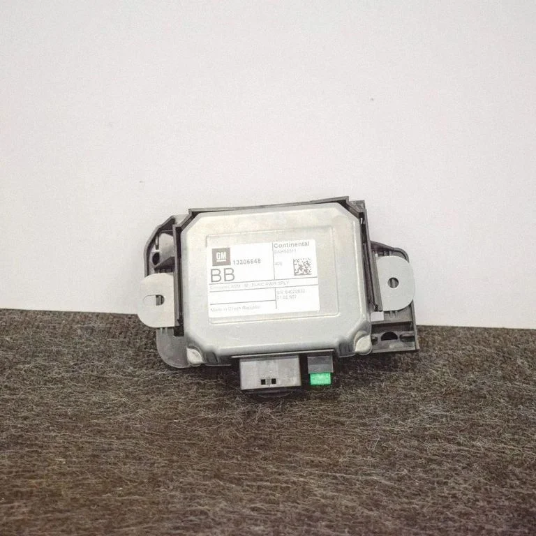 Navigatsiooni (GPS) juhtplokk – Opel Mokka X (2016-2019)