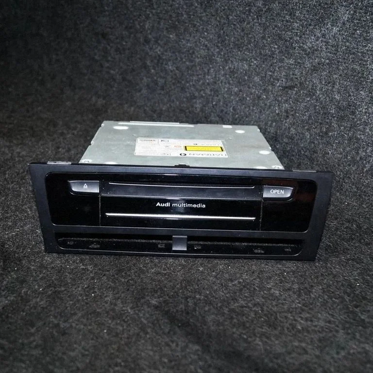 Navigatsiooni (GPS) juhtplokk – Audi Q5 SQ5 8R (2008-2017)