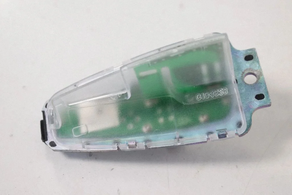 Antenn (GPS-antenn) – BMW 3-seeria E90 E91 (2005-2012)