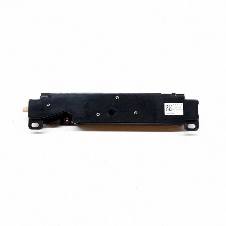 Aerial GPS antenna – Tesla Model Y (2020-)