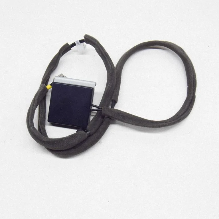 Aerial GPS antenna – Nissan Leaf II (ZE1) (2017-2025)