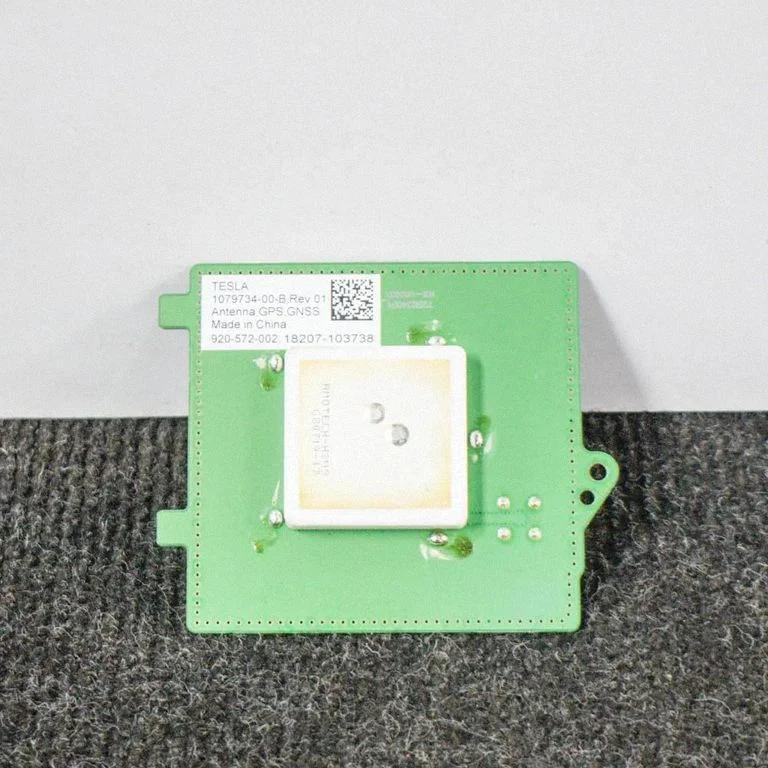 Aerial GPS antenna 107973400B