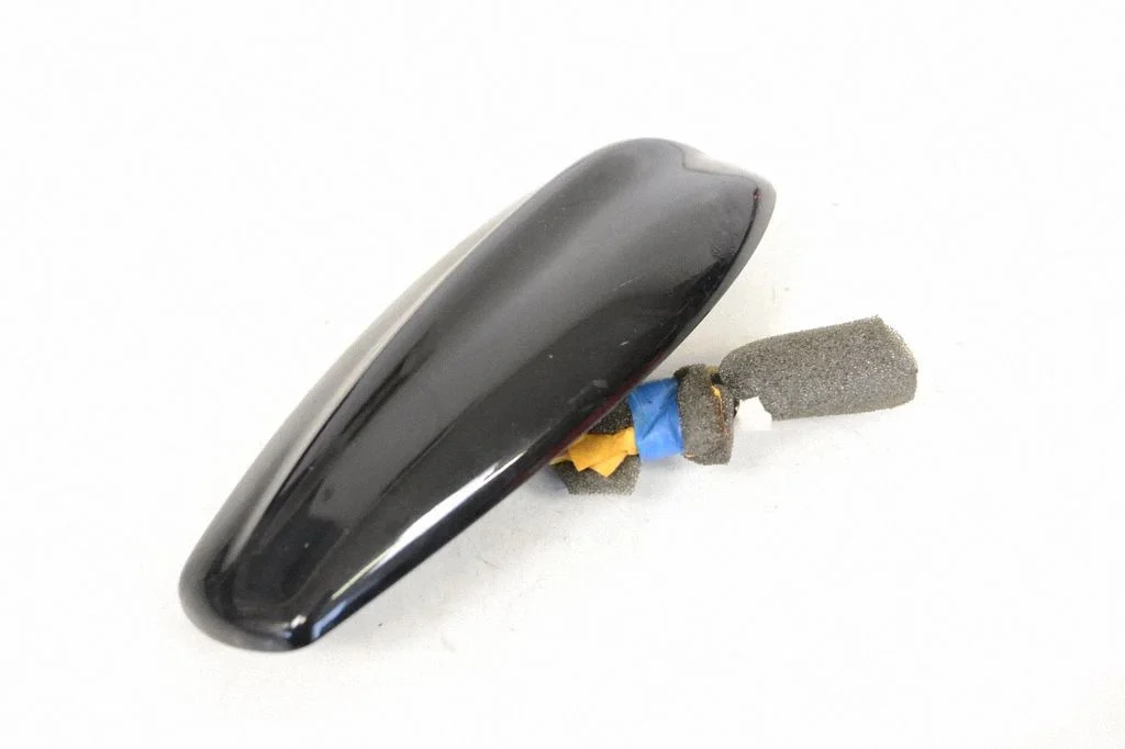 Antena (GPS antena) 7W9319C089DA
