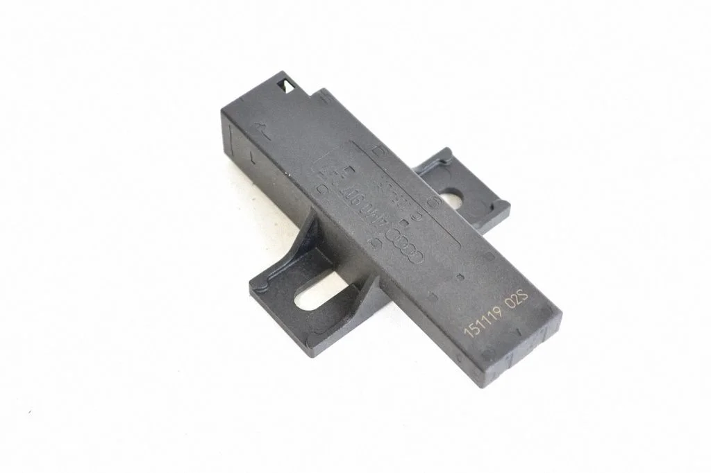 Antenn (GPS-antenn) – Audi A3 S3 8V (2013-2019)