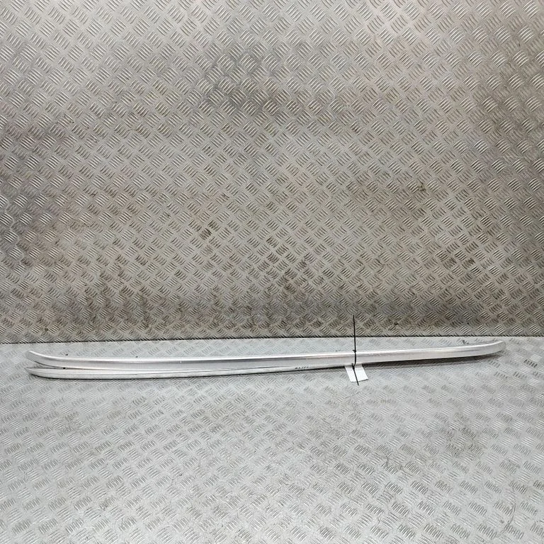 Roof bar rail 5LJ860034