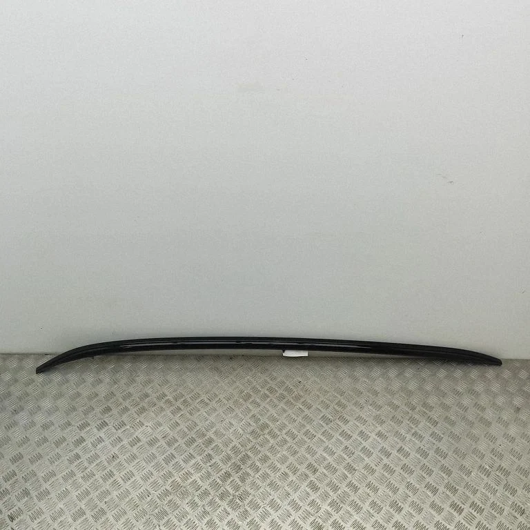 Roof bar rail 7410465