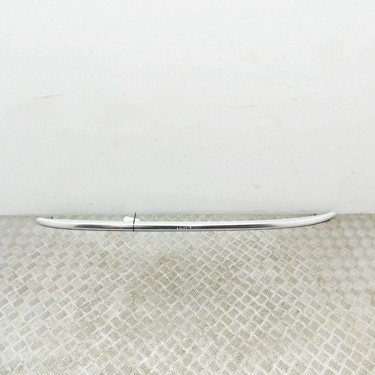 Relingi dachowe 8R0860021J