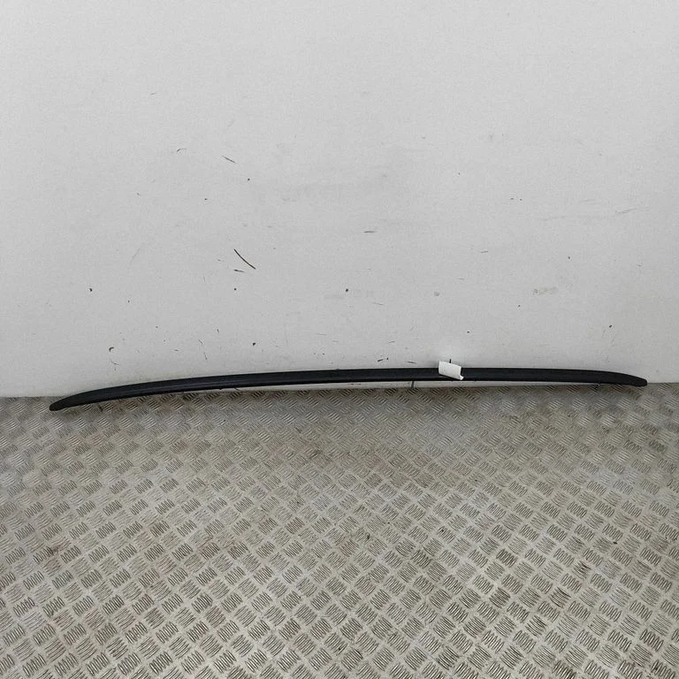 Relingi dachowe 4G9860021D