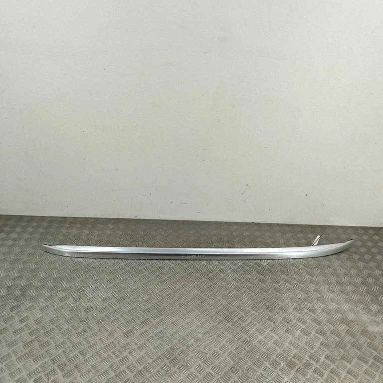 Roof bar rail 32351166