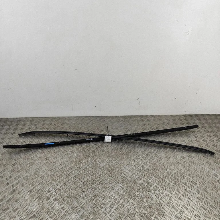 Jumta gareniskie stieņi „radziņi" 5E7860025