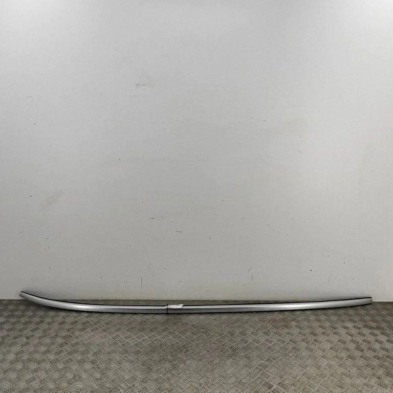 Jumta gareniskie stieņi „radziņi" – Mercedes-Benz E klase W213 (2016-)