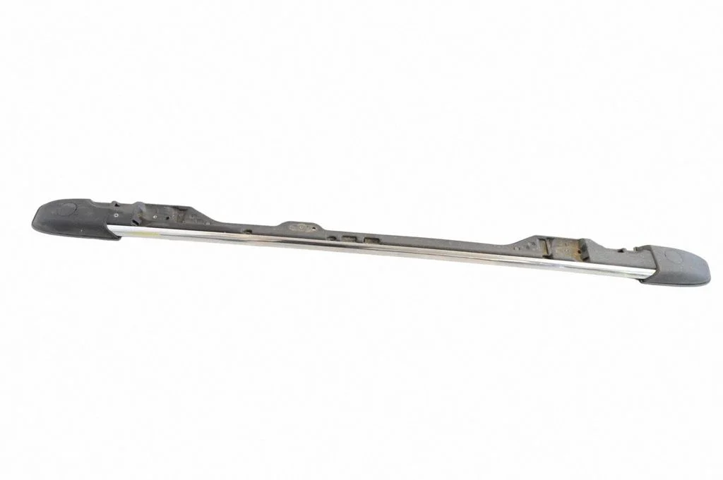 Roof bar rail – Chrysler Voyager (2008-2016)