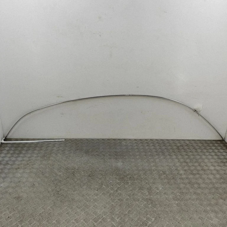 Katuse liist „molding" 4G9853704A