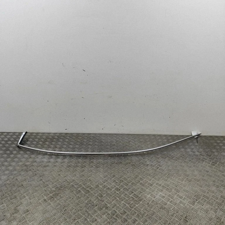 Jumta apdares līste „moldings" 6700172270