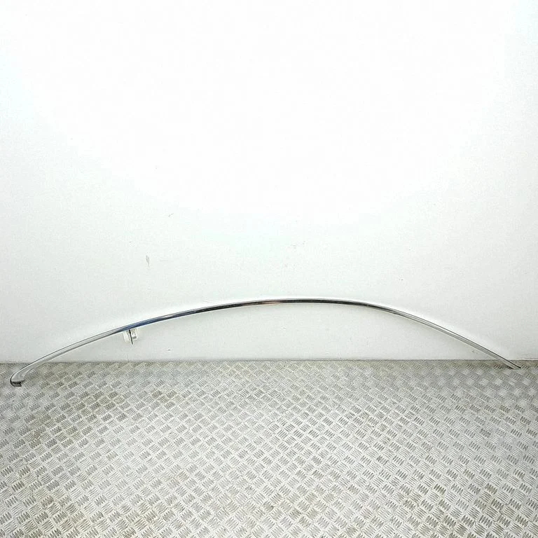 Listwa dachowa A2386706400