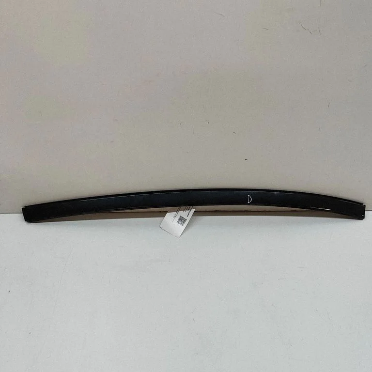 Roof trim bar molding cover A1909980023