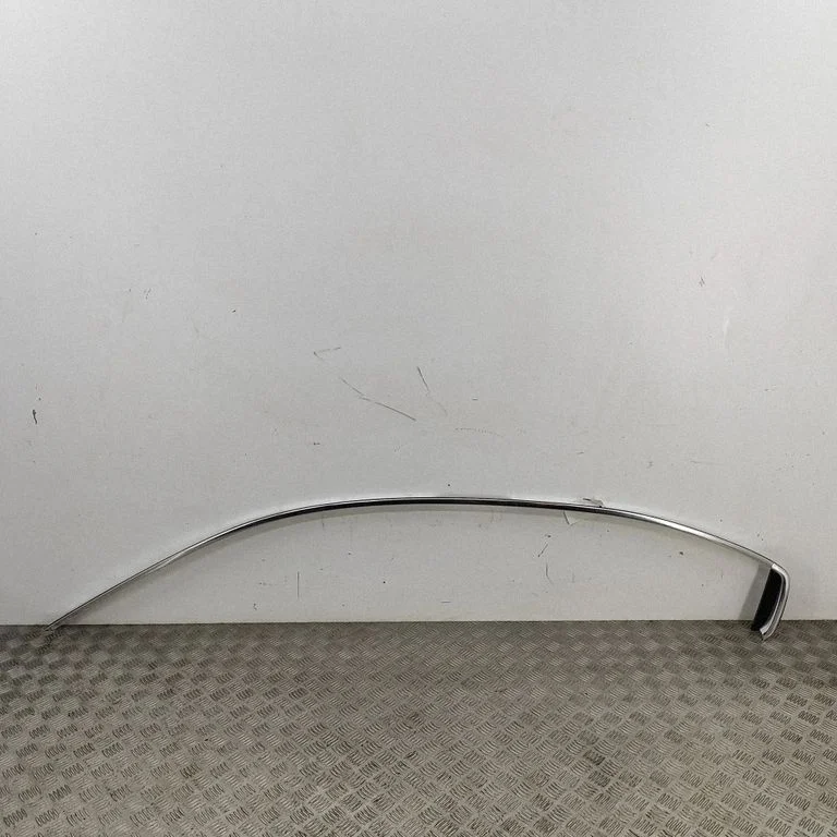 Roof trim bar molding cover – Maserati Ghibli (2013-)