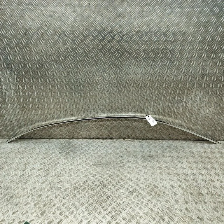 Jumta apdares līste „moldings" 6700172250