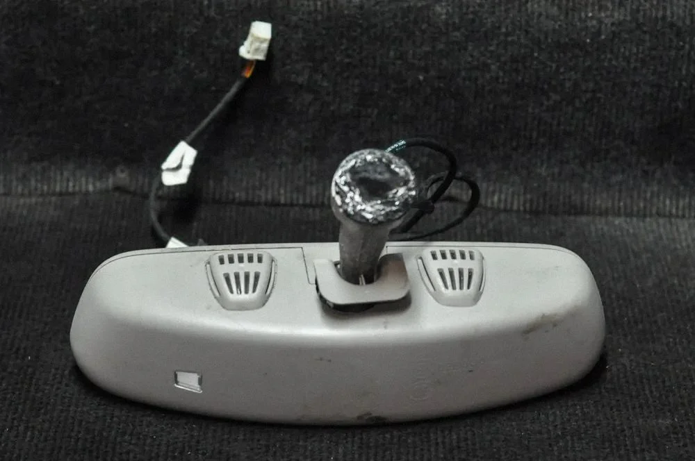 Rear view mirror (interior)