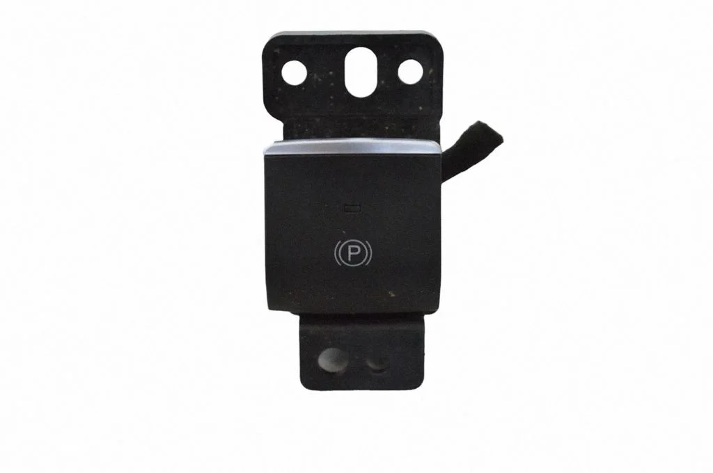 Hand parking brake switch – Alfa Romeo Stelvio (2016-)