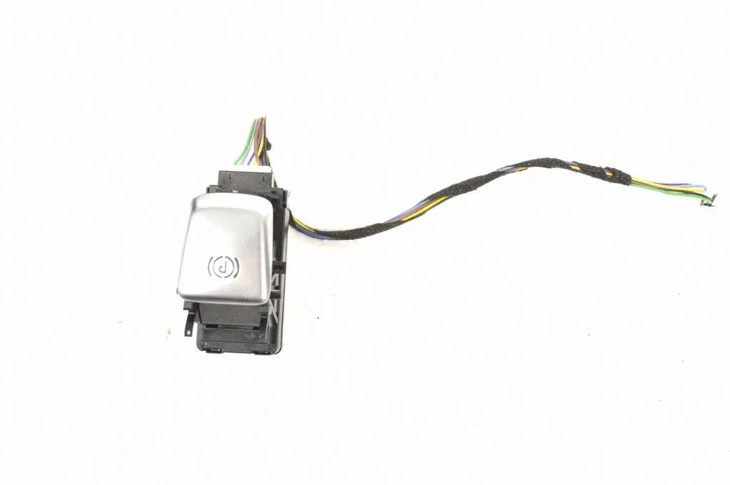 Hand parking brake switch – Mercedes-Benz E-Class W213 (2016-)