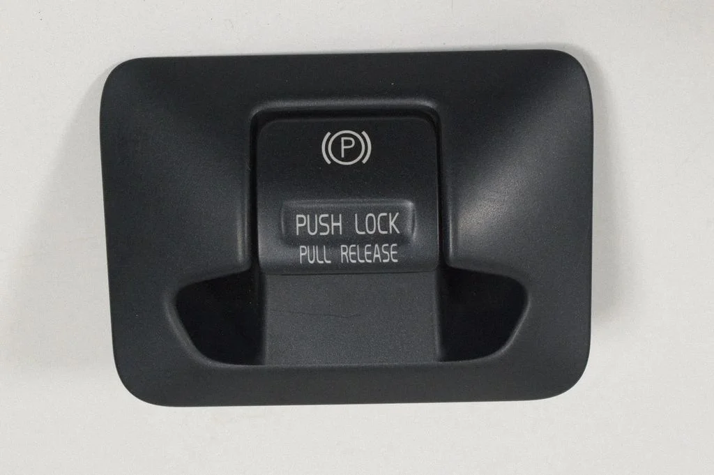 Hand parking brake switch – Volvo XC60 (2009-2013)