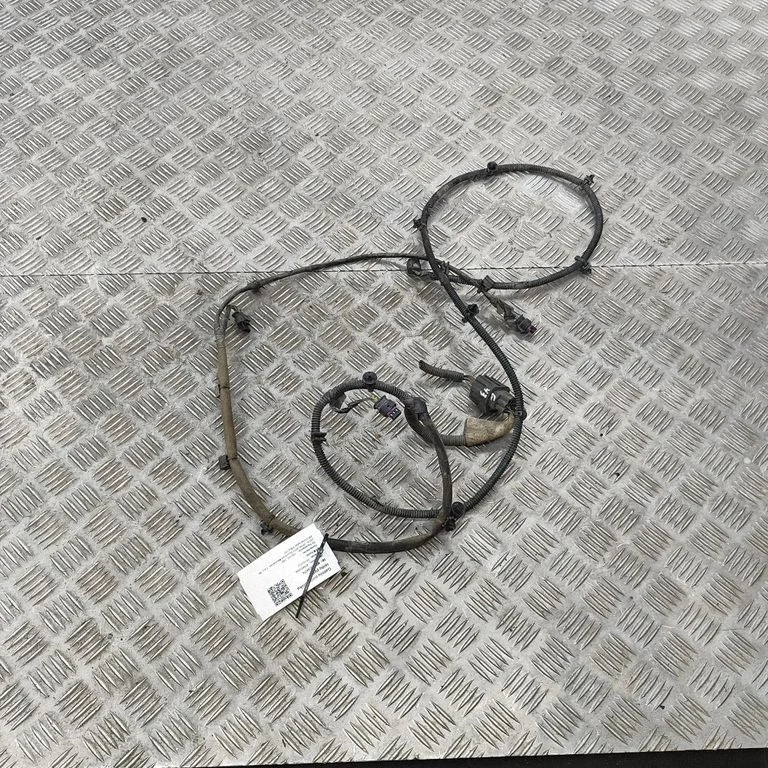 Parking sensor (PDC) wiring loom – Volvo V60 (2011-2013)