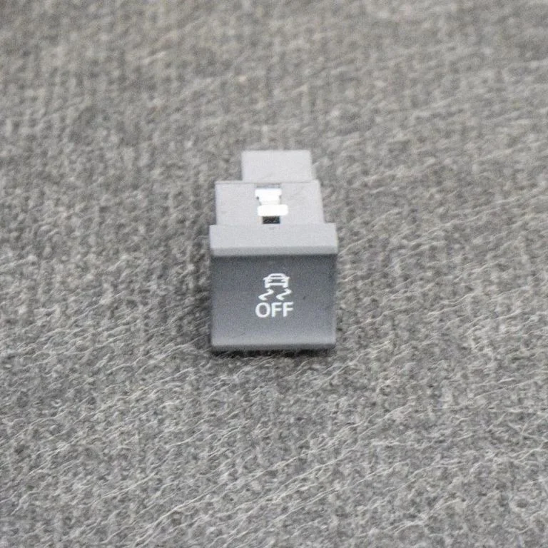 ESP (stability program) switch – Audi RS Q3 (2013-2018)