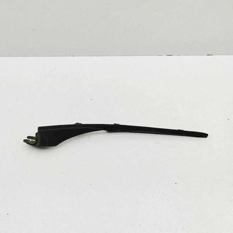 Cita centrālās konsoles (tuneļa) detaļa A2976806105