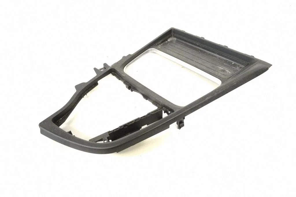 Pozostałe elementy konsoli środkowej (tunelu) – BMW Seria 4 F32 F33 (2013-2020)
