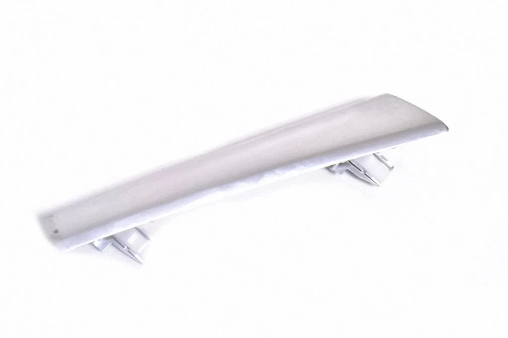 Cita centrālās konsoles (tuneļa) detaļa KD4564912